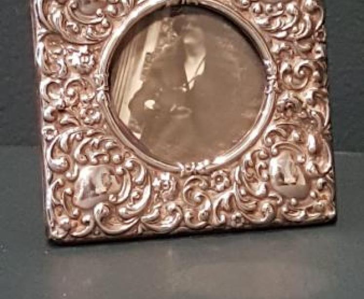 Small Victorian Embossed Silver Photo Frame  - Image 1