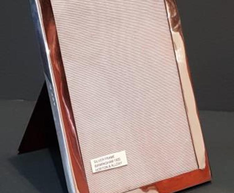 George V Silver Photo Frame  - Image 4