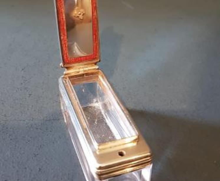 Small Mid Victorian Silver Travelling Ink Well - Image 5