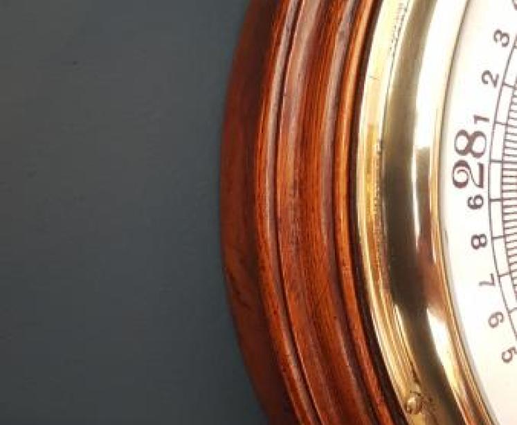 Large Victorian Oak Enamel Dial Wheel Barometer - Image 4