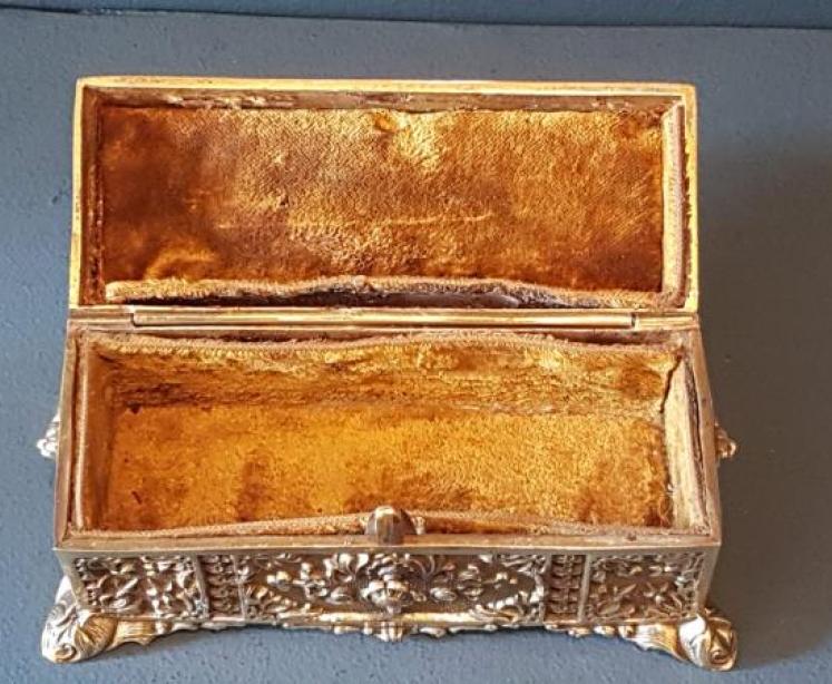 Superb Victorian Cast Brass Jewel Casket - Image 3