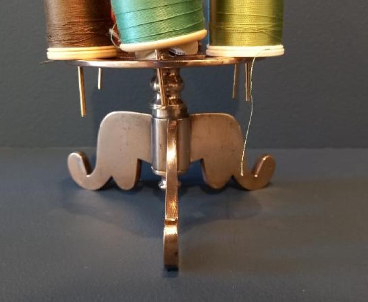 Mid Victorian Cast Brass Bobbin Stand - Image 4