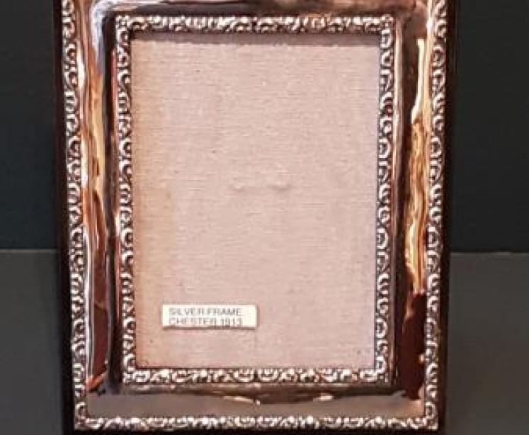 George V Chester Silver Photo Frame  - Image 1