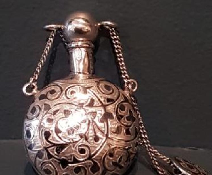 Victorian Russian Silver and Niello Scent  - Image 6