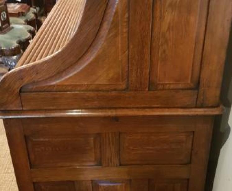 Top Quality Victorian Oak Roll Top Desk  - Image 4