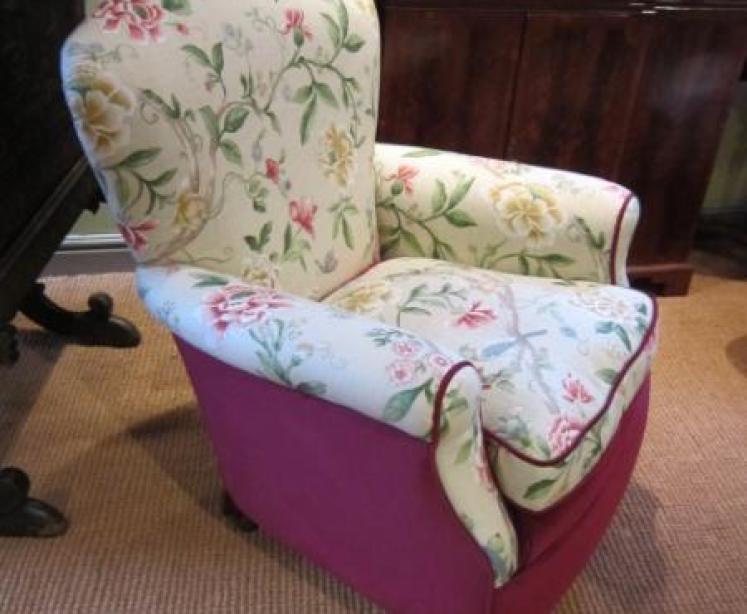 Very Comfortable Victorian Upholstered Easy Armchair - Image 5