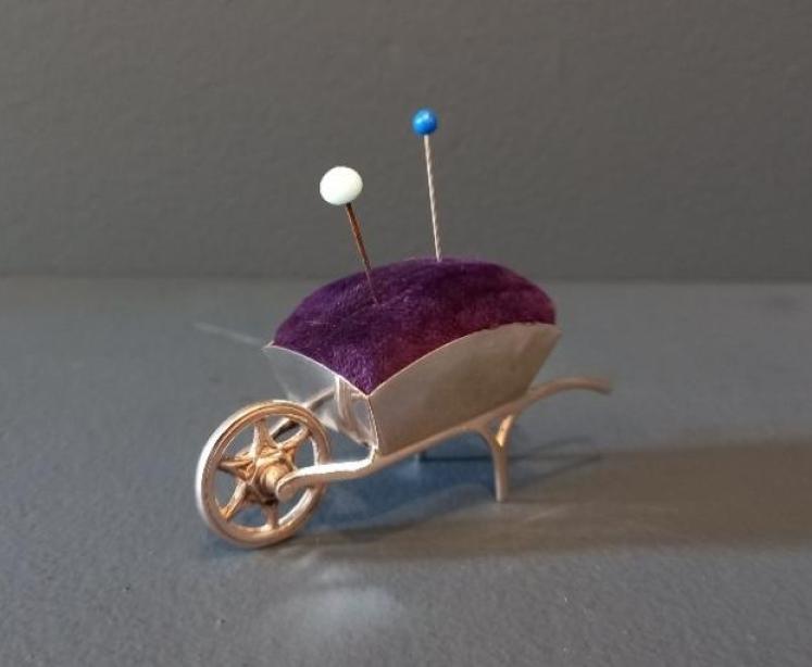 Edwardian Period Silver Wheelbarrow Pin Cushion - Image 2