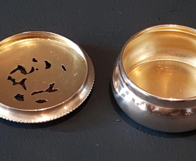 Silver Table Top Pomander - Image 3