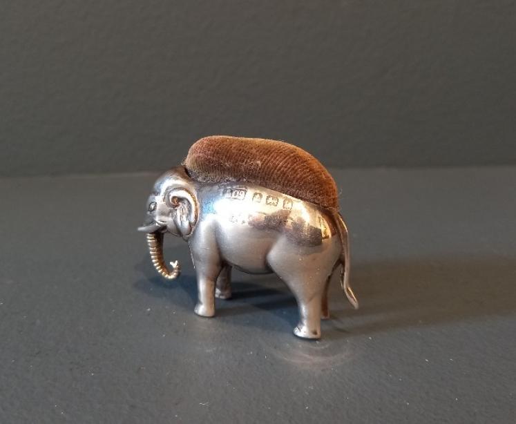 Edwardian Period Silver Elephant Novelty Pin Cushion - Image 5