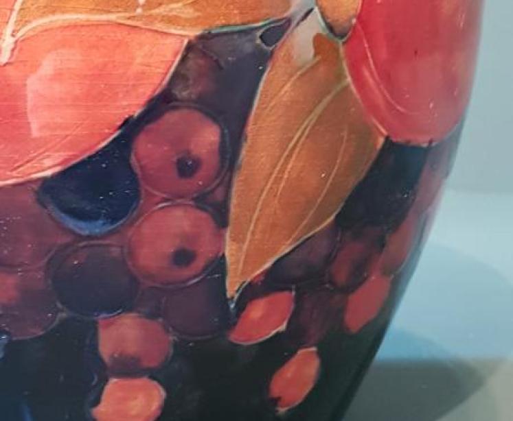Superb Moorcroft Pomegranate Vase - Image 3