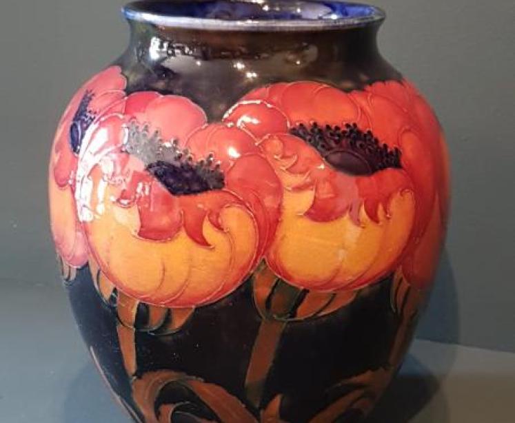 Large Moorcroft Big Poppy Vase - Image 1