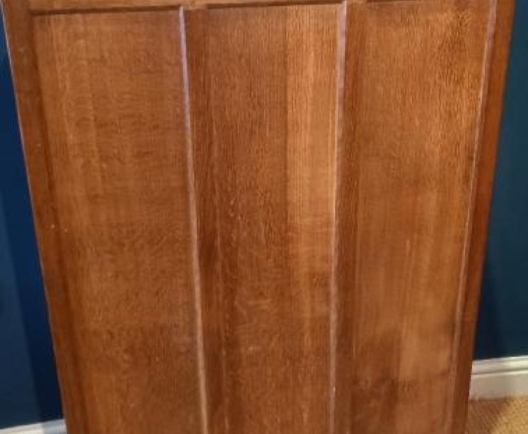 Superb Solid Oak Rabbit Man Open Bookcase - Image 6