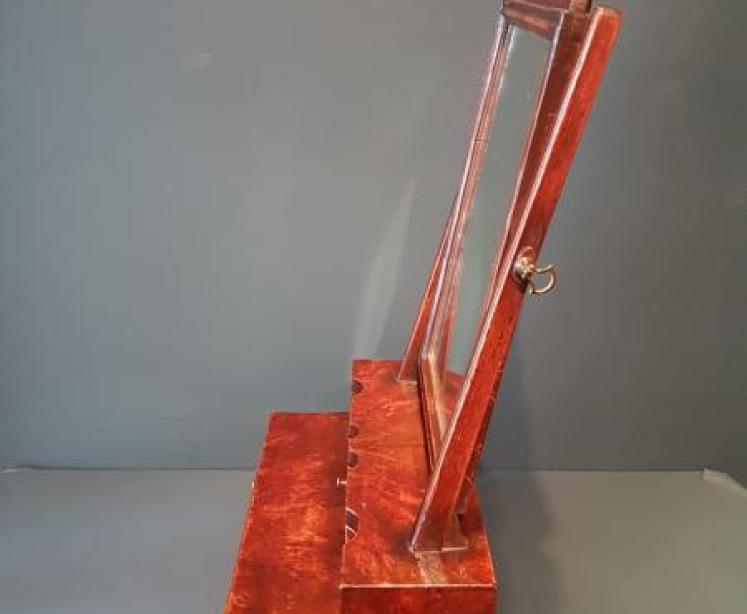 George III Walnut Toilet Mirror - Image 5