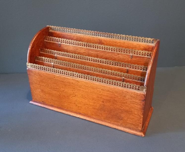 Victorian Oak Waterfall Letter Rack - Image 5