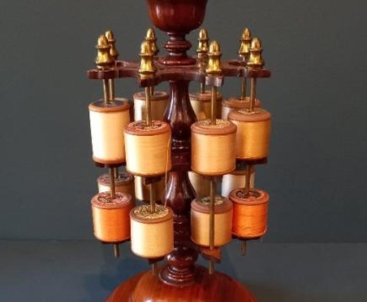 Superb Mid Victorian Walnut Revolving Bobbin Stand - Image 1