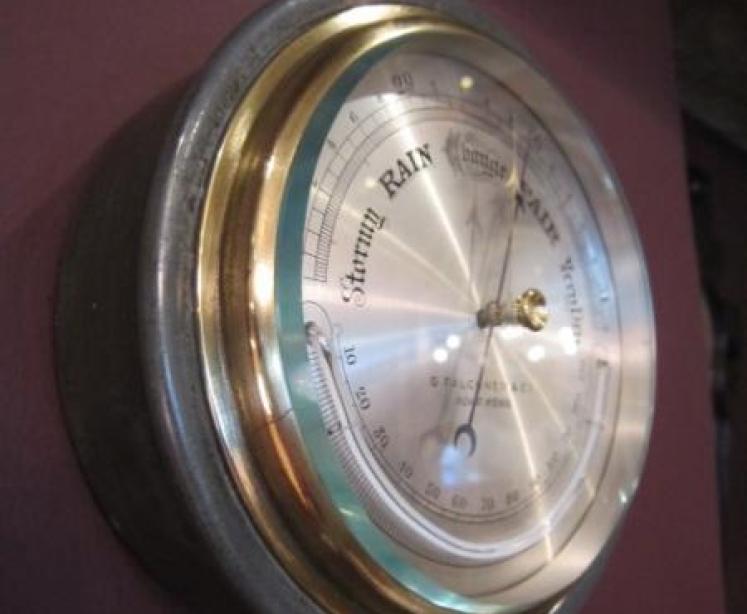 Superior Victorian Polished Steel Marine Barometer - Image 2
