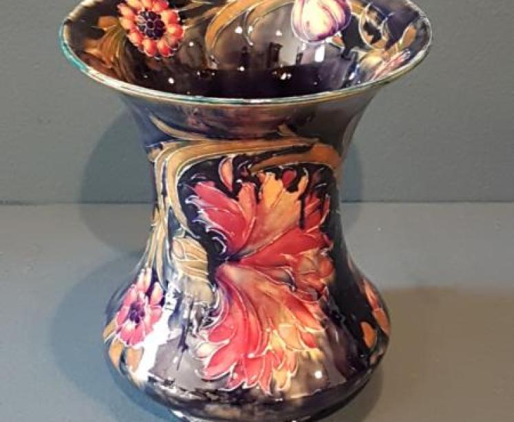 Moorcroft Spanish Pattern Vase - Image 2