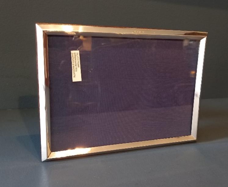 Large George V Silver Angular Photo frame - Image 3