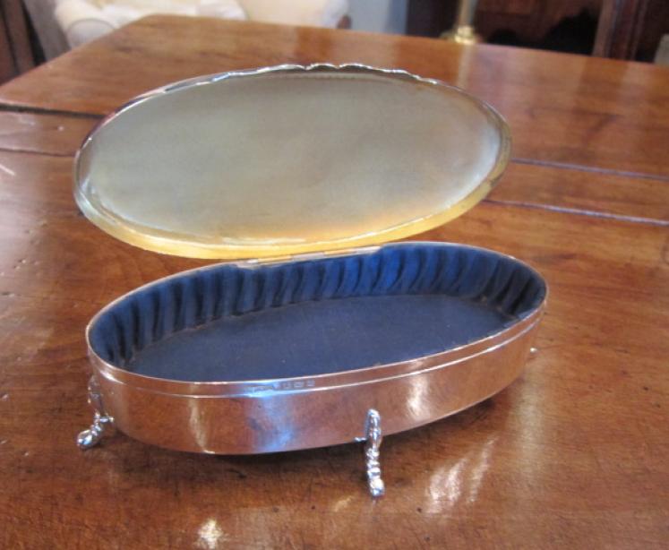 Fine George V Period Silver Oval Shaped Jewel Box - Image 2