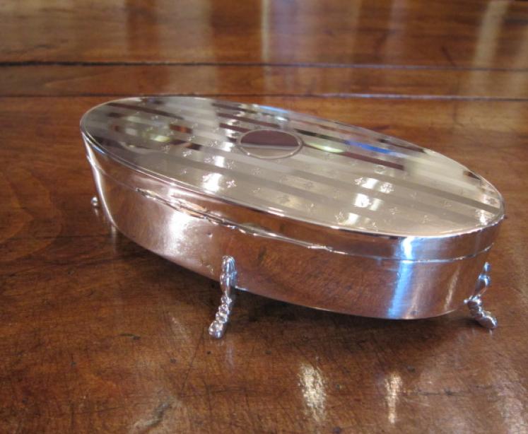 Fine George V Period Silver Oval Shaped Jewel Box - Image 5
