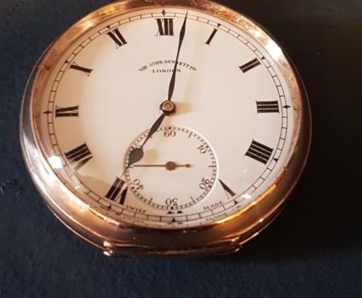 9ct Solid Gold Swiss Pocket Watch - Image 2