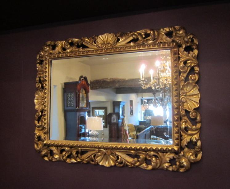 Fine Early Victorian Timber Gilt Classical Mirror - Image 1