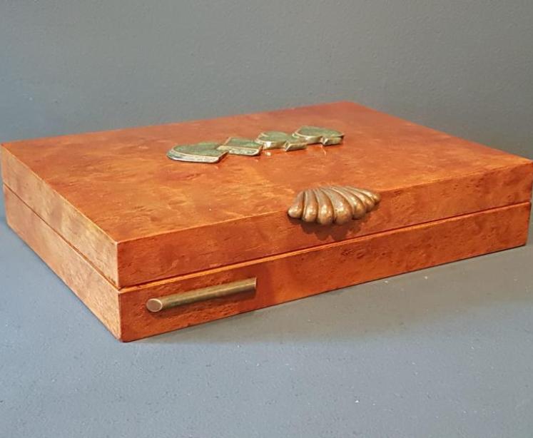 Walnut Poker and Gaming Box - Image 3