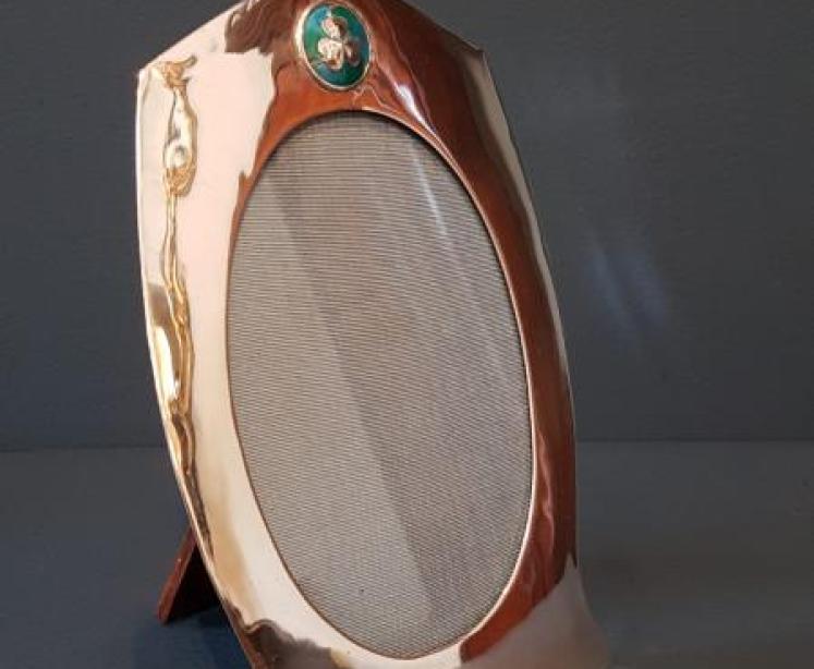 Art Nouveau Silver And Enamel Photo Frame  - Image 2