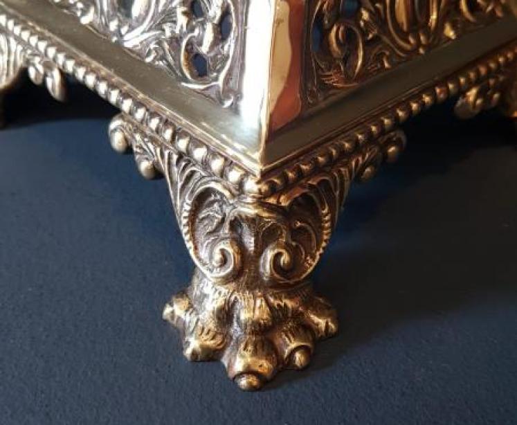 Edwardian Cast Brass Table Lamp - Image 2