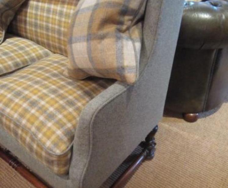 Outstanding 19th Century Gillows Two Seater Sofa - Image 2