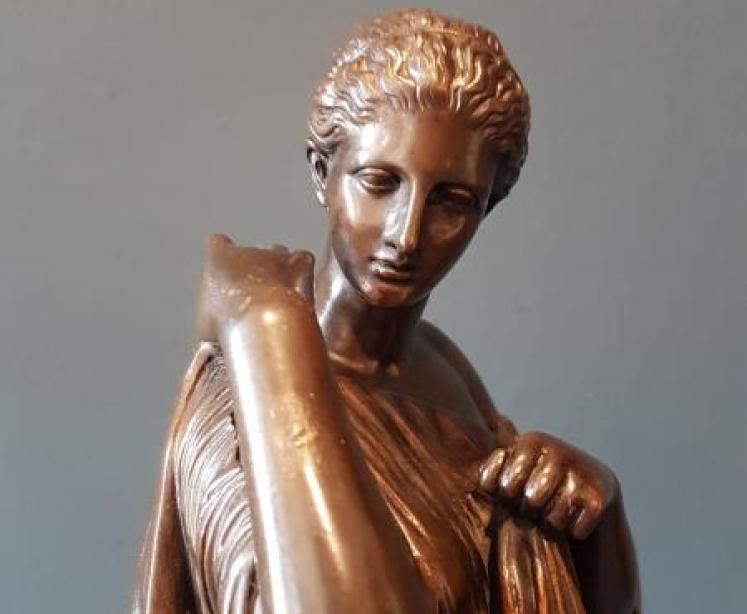 Diana Of Gabii Bronze By Sauvage - Image 5