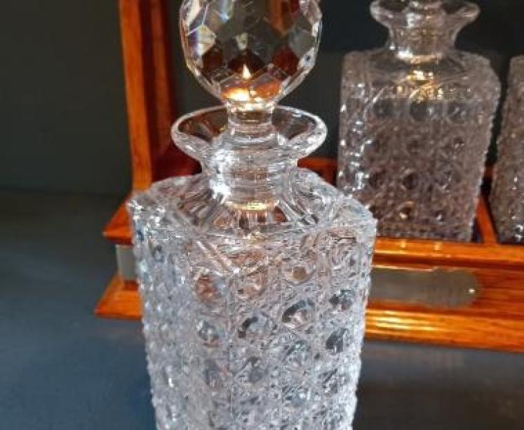 Fine Victorian Silver Mount Three Bottle Tantalus - Image 4
