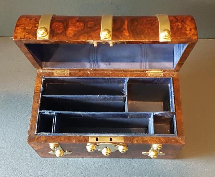Victorian Burr Walnut Ladies Casket - Image 5