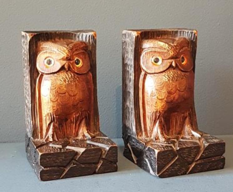 Pair of Edwardian Owl Book Ends  - Image 1