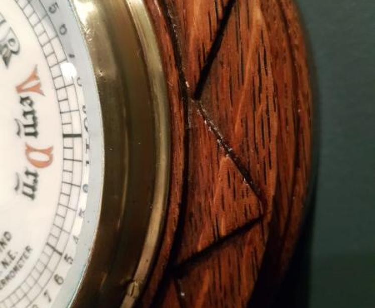 Small Victorian Oak Banjo Barometer - Image 7