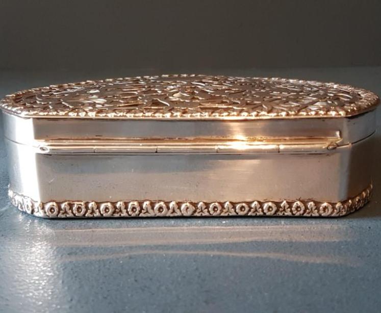 Silver Table Top Potpourri - Image 2