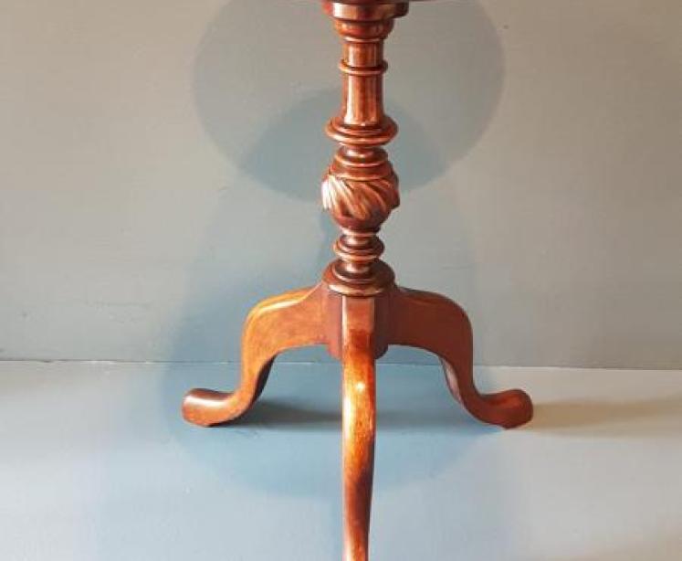 Matching Pair of Edwardian Mahogany Wine Tables - Image 4