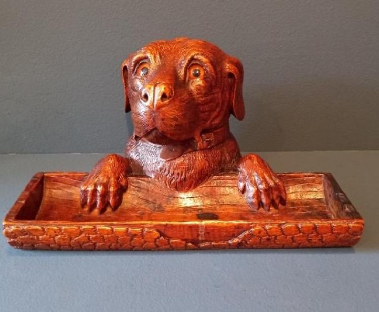 Rare 19th Century Black Forest Dog Inkwell  - Image 1