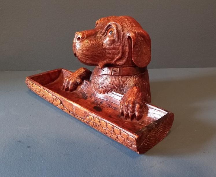 Rare 19th Century Black Forest Dog Inkwell  - Image 7