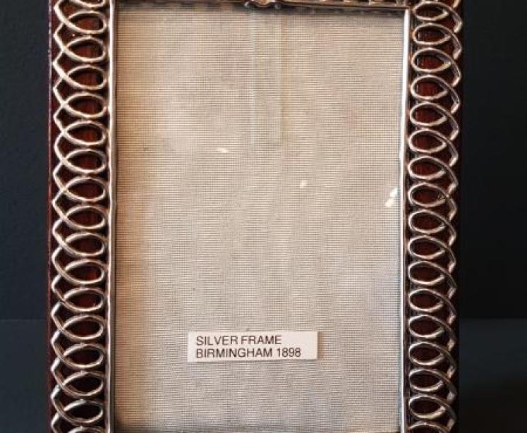 Superb Victorian Silver Wire Work Photo Frame - Image 1