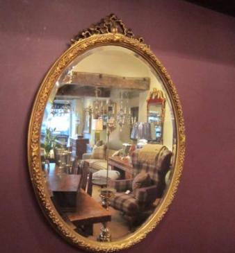 Top Quality Mid Victorian Timber Gilt Oval Mirror