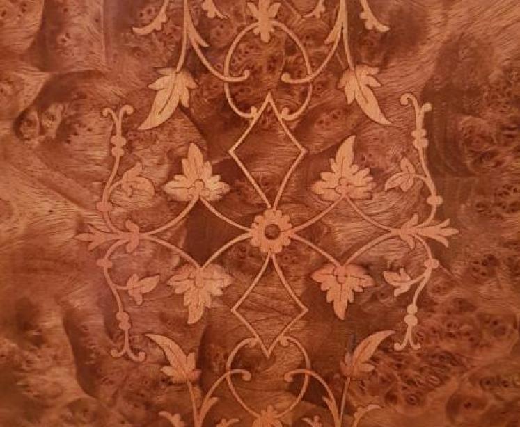 Matching Pair of Victorian Burr Walnut Bedside Cabinets - Image 6