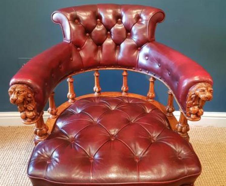 Early Victorian Oak Oxblood Hide Library Chair - Image 2