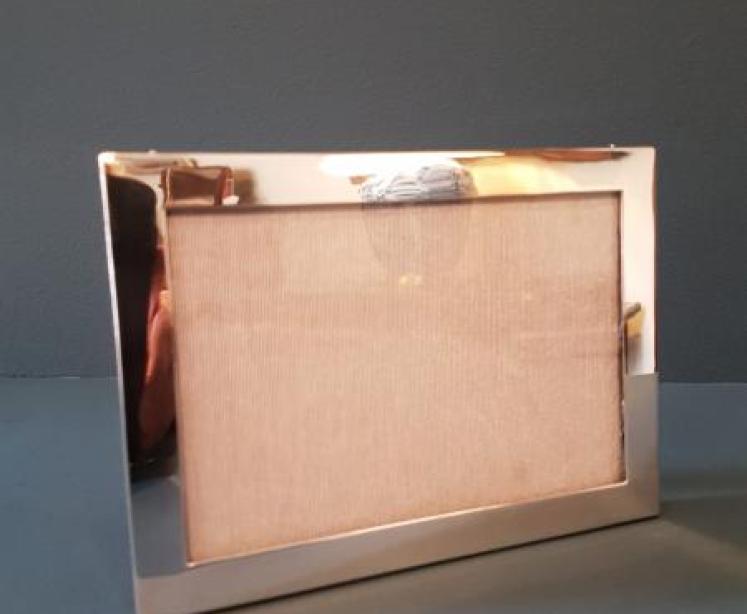 George V Silver Photo Frame - Image 3