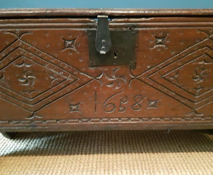 Period Oak Six Plank Coffer Dated 1658 - Image 5