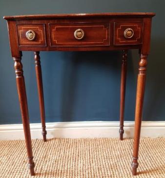Quality Regency Mahogany Side Table