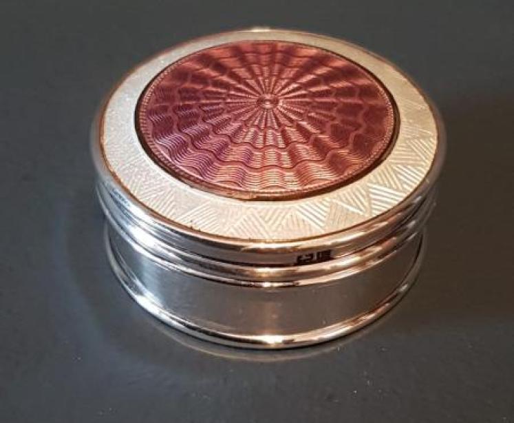 Engine Turned Silver and Enamel Pill Box - Image 1