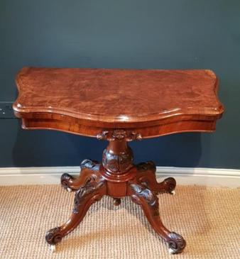 Stylish Victorian Burr Walnut Fold Over Gaming Table