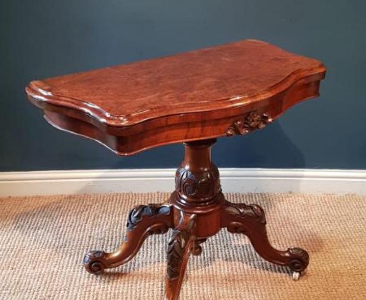 Stylish Victorian Burr Walnut Fold Over Gaming Table - Image 2