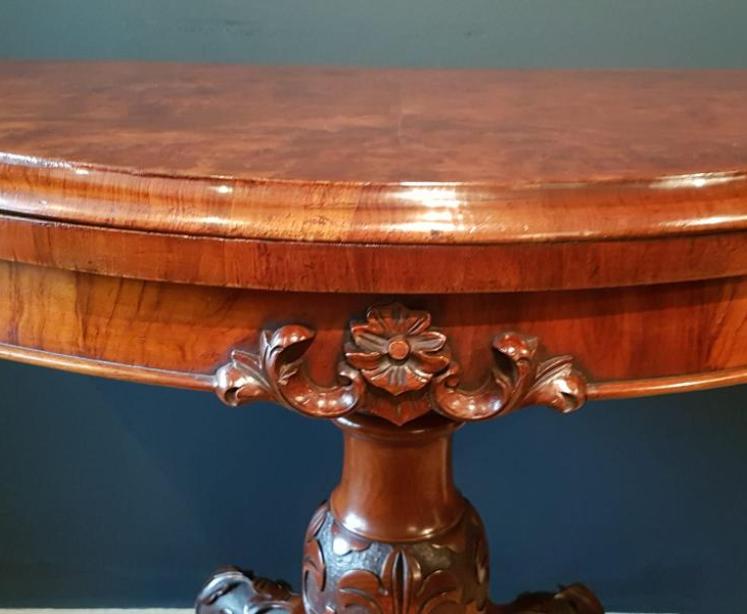 Stylish Victorian Burr Walnut Fold Over Gaming Table - Image 5